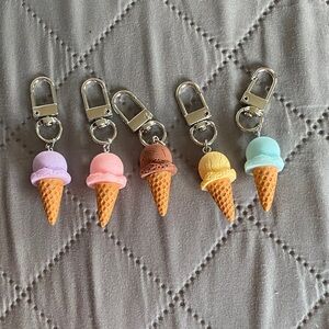 Ice Cream Cone Keychain Set - Multicolor